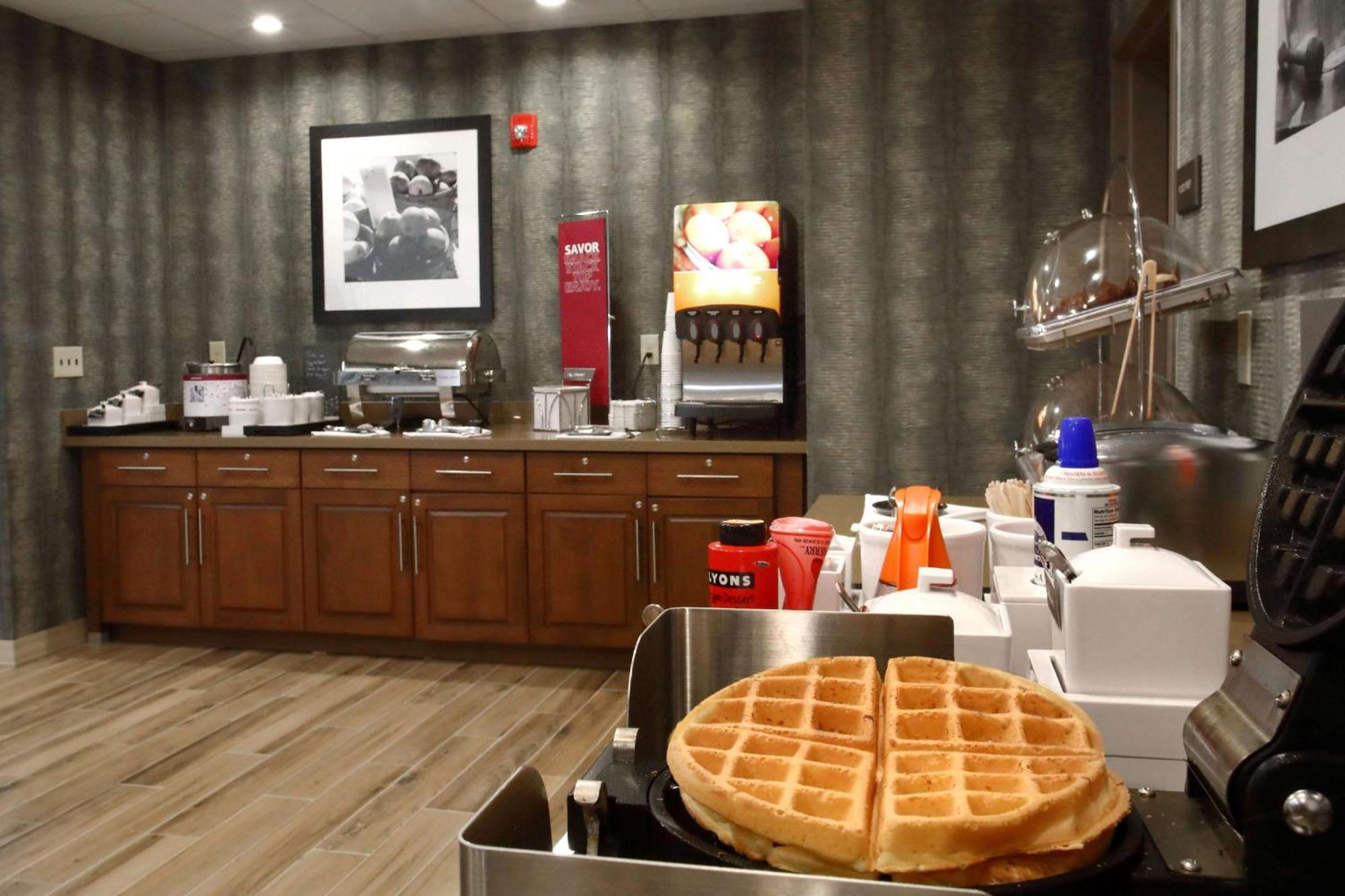 Hampton Inn & Suites By Hilton Baltimore/Aberdeen, Md Exteriör bild